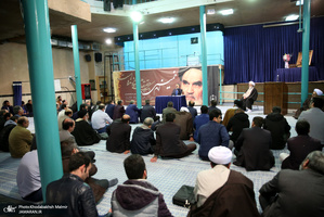 سخنرانی حجت الاسلام و المسلمین محمد علی انصاری در حسینیه جماران