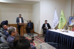 حضور وزیر کار در بیت تاریخی امام در خمین