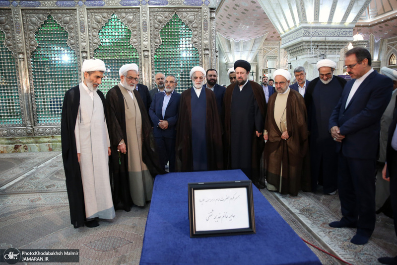 مراسم تجدید میثاق قوه‌ قضائیه با آرمان‌های امام خمینی(س) در حرم امام،