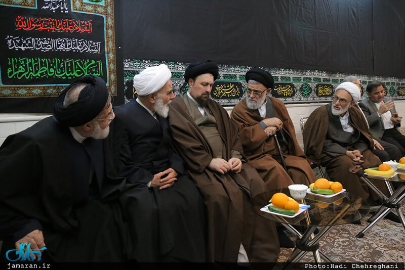 حضور سید حسن خمینی در منزل مرحوم حاج شيخ محمد حسن قرهى(ره)