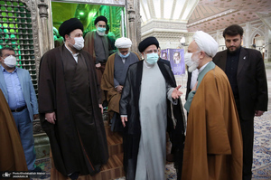 تجدید میثاق هیأت رئیسه و اعضای مجلس خبرگان رهبری با آرمان های امام خمینی(س)