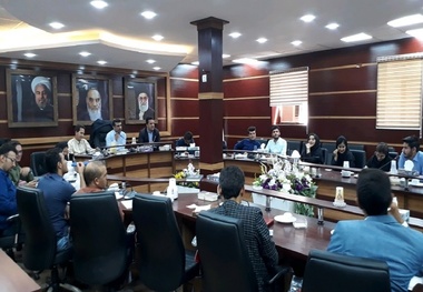 دفتر سیاسی لجستیک طیف خاصی نخواهد بود  برخی نگاه‌ها دانشجو را "پادو" می‌خواهند