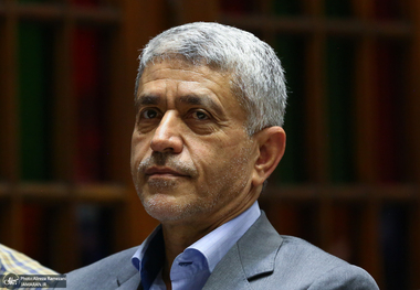 معاون پزشکیان: برای انتخاب وزیر اقتصاد چند لیست به رئیس‌جمهور پیشنهاد شد که گزینه اول طیب‌نیا بود/ بعد از تایید رئیس‌جمهور با فرد انتخاب شده صحبت می‌شود