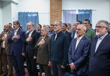 پزشکیان: سرمایه‌گذاری در آموزش، زیربنای پیشرفت ایران است / افتتاح هم‌زمان ۳۸۵۱ طرح آموزشی در کشور