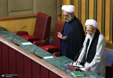 آیت الله موحدی کرمانی رییس مجلس خبرگان شد