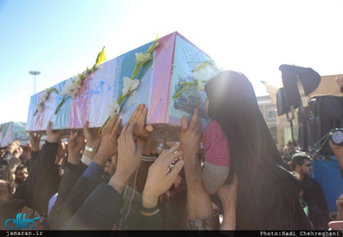  تشییع پیکر مطهر شش شهید گمنام در قم