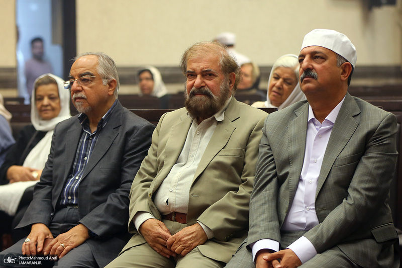 مراسم بزرگداشت امام خمینی (س) در آدریان زرتشتیان
