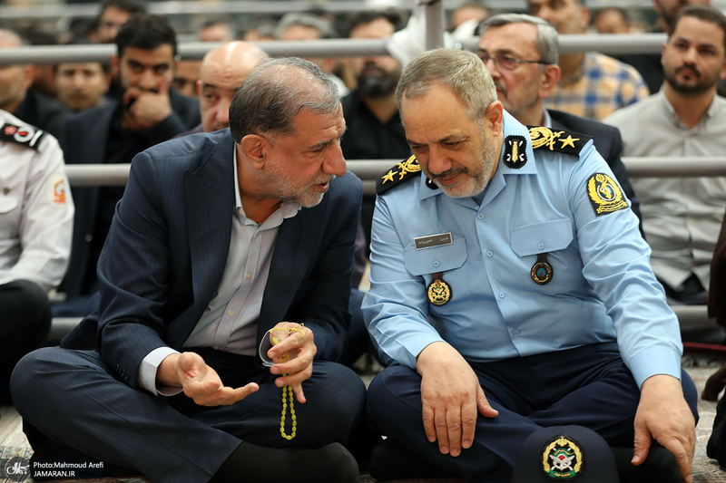 حضور شخصیت‌های سیاسی و مسئولان کشوری و لشکری در مراسم سالگرد ارتحال حضرت امام خمینی (س) -1