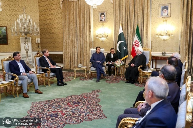 روحانی: همه زمینه‌ها برای تحقق تجارت 5 میلیارد دلاری میان تهران و اسلام آباد آماده است