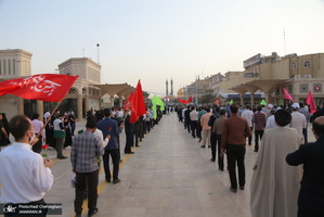 پیاده روی خادمان حرم کریمه اهل بیت(ع) در شب ولادت امام رضا(ع)