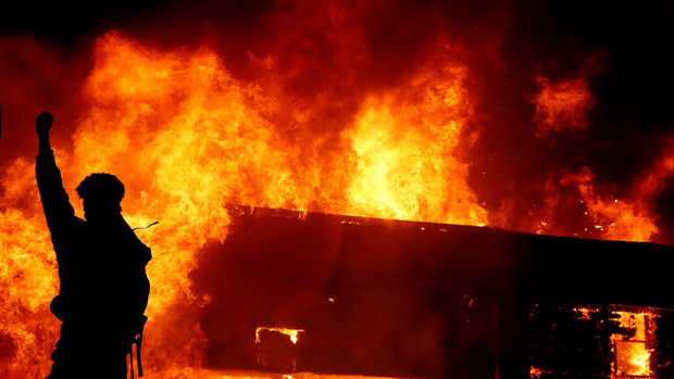 وزارت دفاع آمریکا پلیس نظامی در شهر آشوب زده میناپولیس مستقر می کند