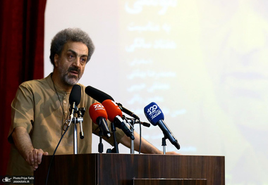 واکنش رنانی به حواشی اخیر: اشتباه کردم؛ اما این حملات نشانه بحران اعتماد و دلزدگی اجتماعی است