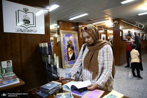 بازدید جمعی از گردشگران کشورهای  هند، پاکستان ، کانادا  مقیم در آمریکا