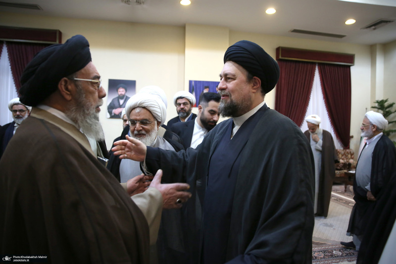 حاشیه تجدید میثاق اعضای مجلس خبرگان رهبری با آرمان‌های امام خمینی(س)؛