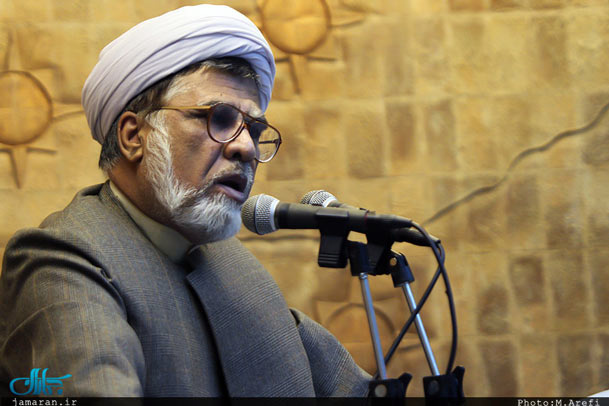 فاضل میبدی: جامعه‌ای که بخشی از مردمش گرسنه‌اند یک جامعه پیامبرپسند نیست/ اسلام بر مسائل اقتصادی حساس است