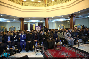 دیدار دبیر کل و اعضای حزب مردم سالاری با سید حسن خمینی