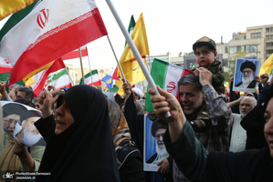 اجتماع مردمی در حمایت از رزمندگان مدافع