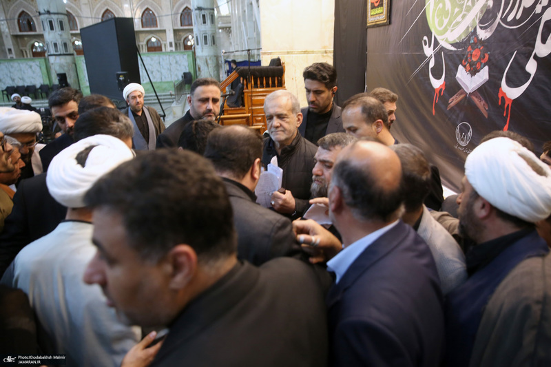 مراسم شب بیست و یکم ماه رمضان در حرم حضرت امام خمینی (س) 2