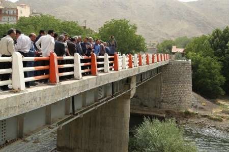 معاون وزیر نیرو: ریشه اختلافات در حوضه زاینده رود  کاهش دبی آب نیست