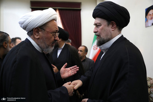 مراسم تشییع و تدفین همسر آیت الله موسوی بجنوردی (ره) در حرم امام خمینی (س)-3