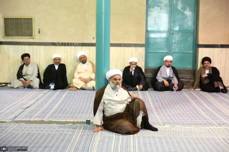 بازدید جمعی از علمای نجف از حسینه و مجموعه فرهنگی جماران