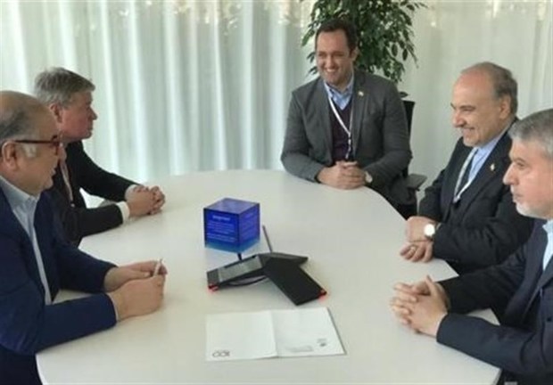 دیدار سلطانی‌فر و صالحی امیری با رئیس فدراسیون جهانی شمشیربازی
