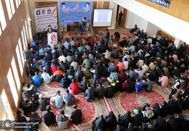 تجدید میثاق دانشجویی با آرمان های امام خمینی(س) در خمین