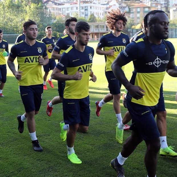 نخستین تمرین صیادمنش با فنرباغچه + عکس