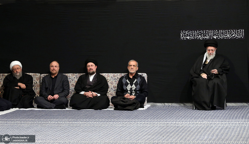 آخرین شب مراسم عزاداری شهادت حضرت فاطمه‌زهرا (س) در حسینیه امام خمینی