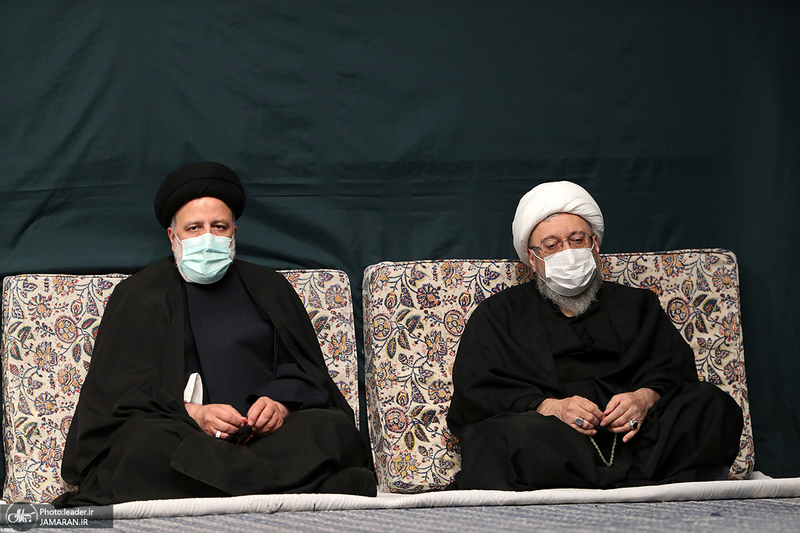 پنجمین شب مراسم عزاداری حضرت فاطمه‌ زهرا (س) در حسینیه امام خمینی