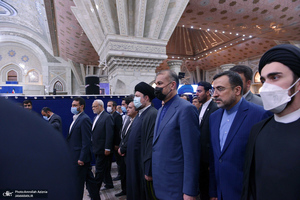 تجدید میثاق وزیر و معاونان وزارت امور خارجه با آرمان های حضرت امام خمینی (س)