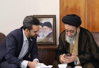 امام جمعه تبریز و وزیر ارتباطات مشغول کار با اینستاگرام + تصاویر