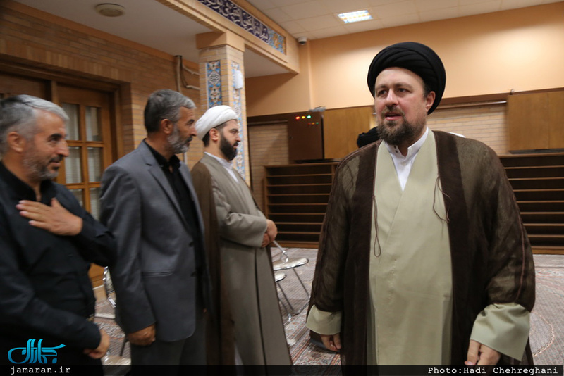 مراسم بزرگداشت والده آیت الله واعظ موسوی در بیت علامه طباطبایی قم