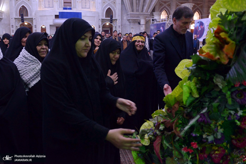 تجدید میثاق اصناف، نهادها، سازمان ها و اقشار مختلف مردم با آرمان های امام خمینی(س)-1