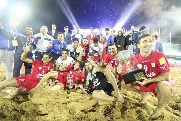 قهرمانی مسابقات بین المللی فوتبال ساحلی پرشین کاپ به ایران رسید