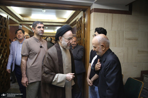 مجلس بزرگداشت خواهر هادی خانیکی