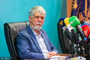 نشست خبری وزیر فرهنگ و ارشاد اسلامی / سید عباس صالحی