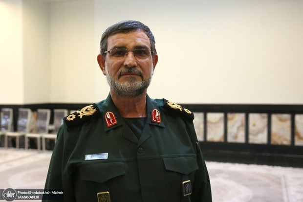 فرمانده نیروی دریایی سپاه: زمانی حتی کلمه فضا را نمی‌تونستیم بنویسیم، اما الان به فضا موجود زنده و ماهواره می‌فرستیم