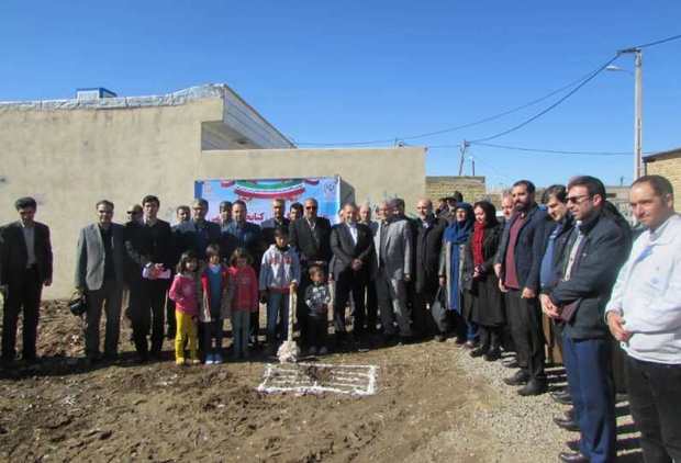 بانک سپه برای احداث کتابخانه در زنجان آستین بالا زد