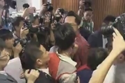  درگیری در پارلمان هنگ کنگ برسر مسئله استرداد به سرزمین اصلی چین