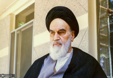 امام در پیام خود به لئونید برژنف بر چه مسائلی تاکید کردند؟