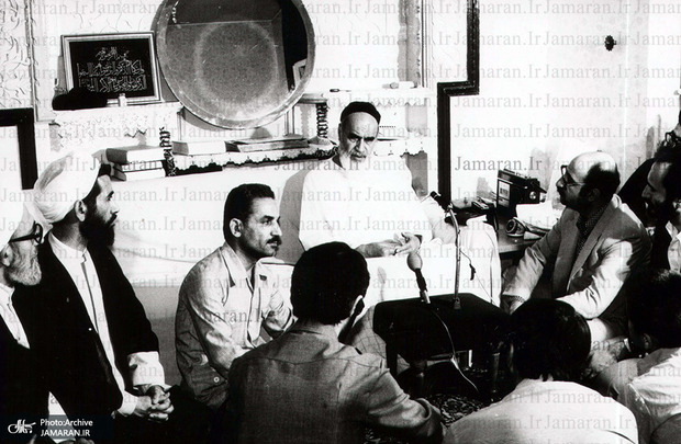 آنچه که امام در خشت خام می‌دید