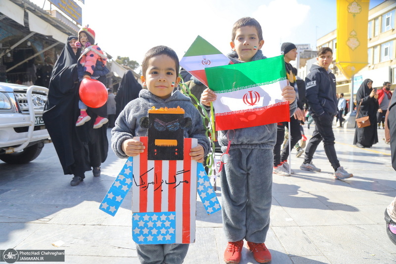 راهپیمایی باشکوه 22 بهمن در قم