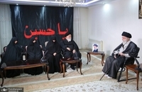حضور رهبرانقلاب در منزل رئیس‌جمهور شهید حجت‌الاسلام والمسلمین رئیسی (5)