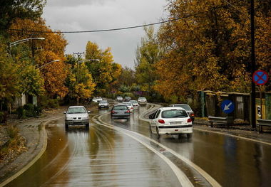 مسیر گنجنامه همدان برای خودروهای بومی بسته شد