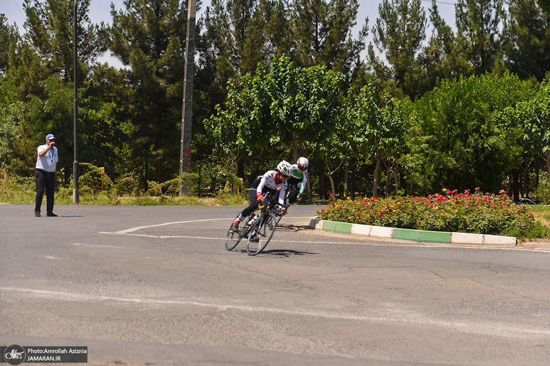 آخرین روز مسابقات دوچرخه سواری قهرمانی کشور جاده بانوان در حرم مطهر امام خمینی(س)