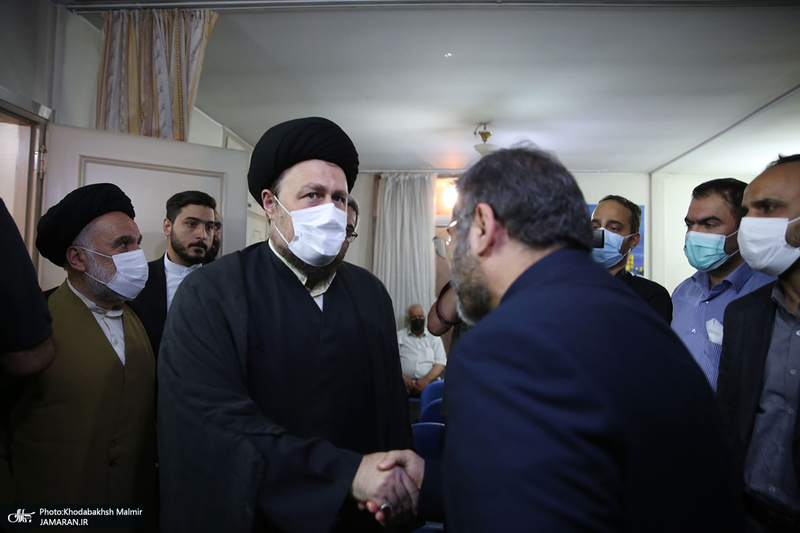 حضور سید حسن خمینی در منزل مرحوم حجت الاسلام و المسلمین دعایی (ره)