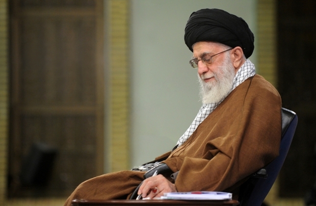 رهبر معظم انقلاب: جمهوری اسلامی باید زکات را در سرلوحه برنامه ‌های خود گذارد