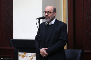 دیدار با رئیس و جمعی از کارکنان بنیاد مستضعفان با سیدحسن خمینی