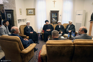 حضور سید حسن خمینی در سفارت واتیکان